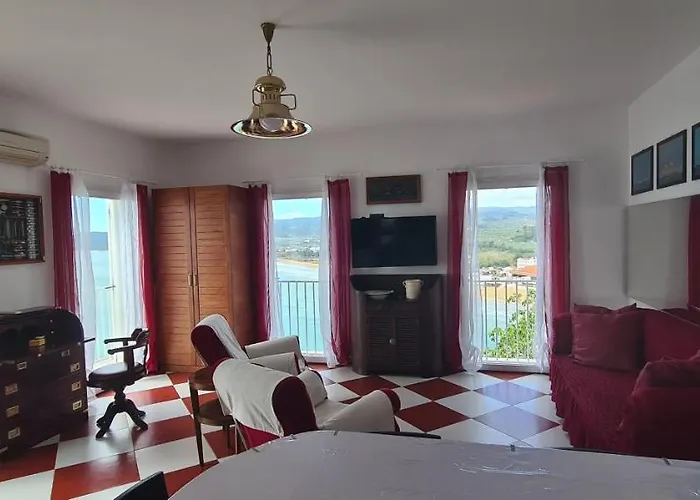 Casa Paradiso 비에스테